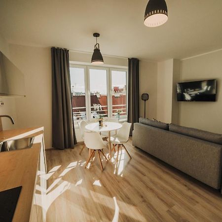 New Equipped Apartment In The City Center بلزن المظهر الخارجي الصورة