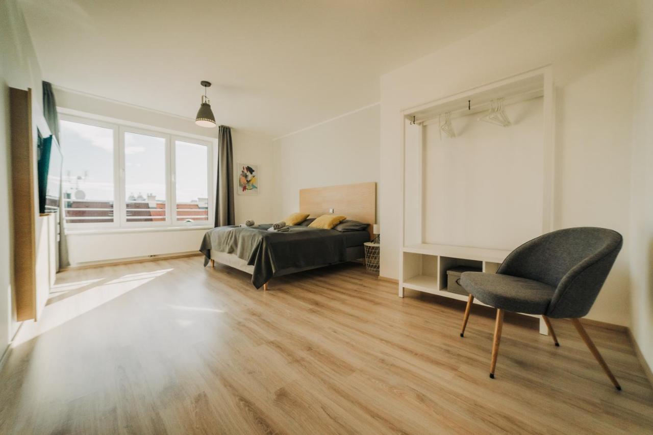 New Equipped Apartment In The City Center بلزن المظهر الخارجي الصورة
